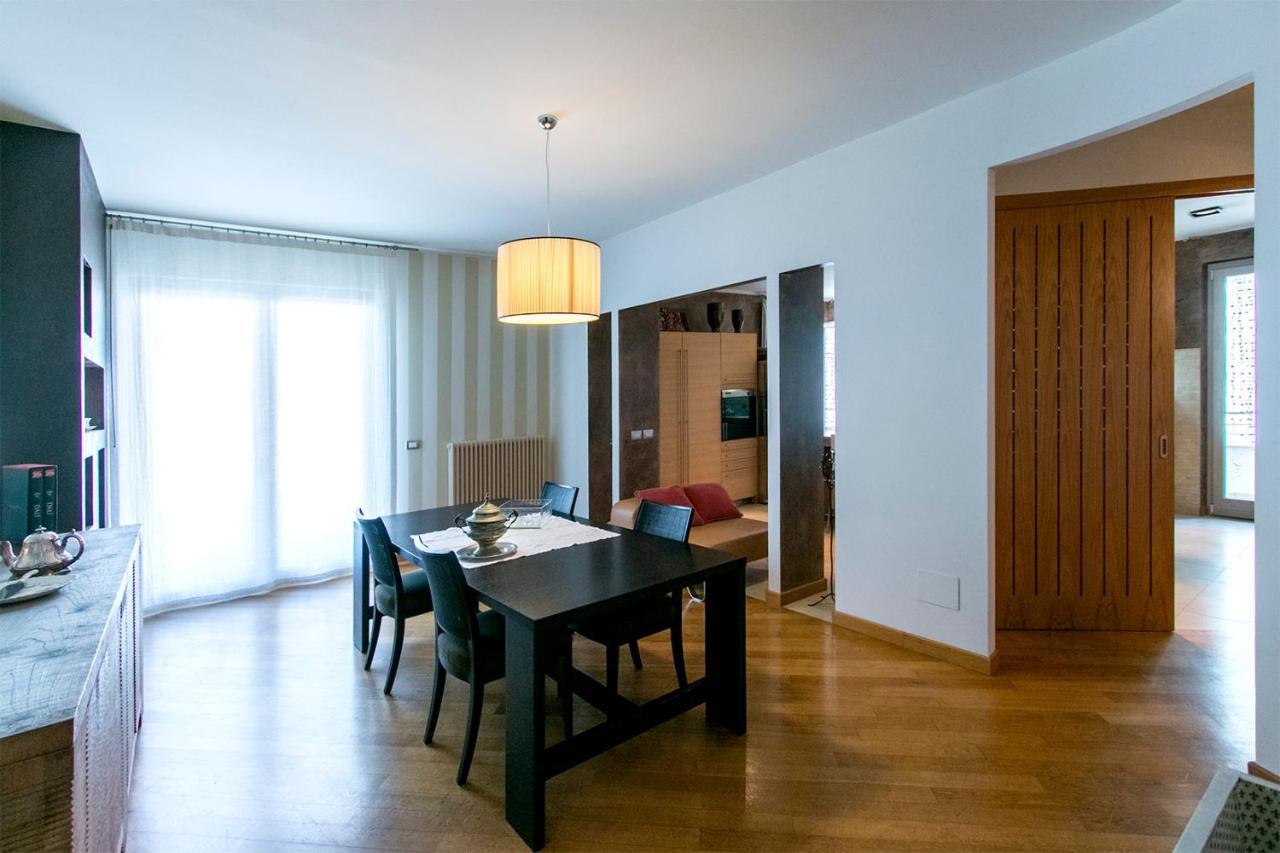 B&B Civico 45 Porto SantʼElpidio Buitenkant foto